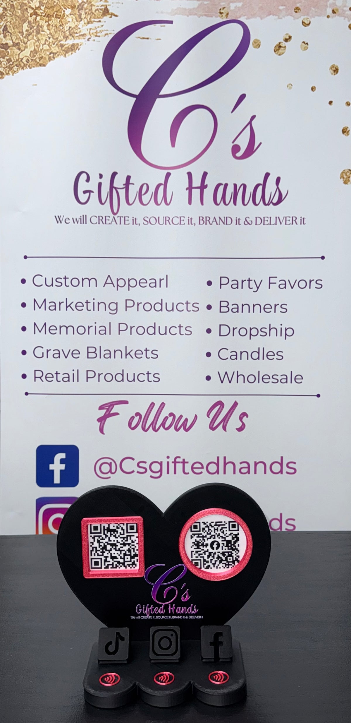 Scan To Pay & Social Media Stand